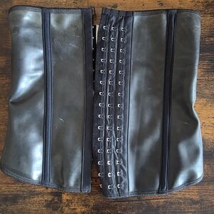 Leonisa Waist Cincher With Lumbar Support - Women’s Shapewear